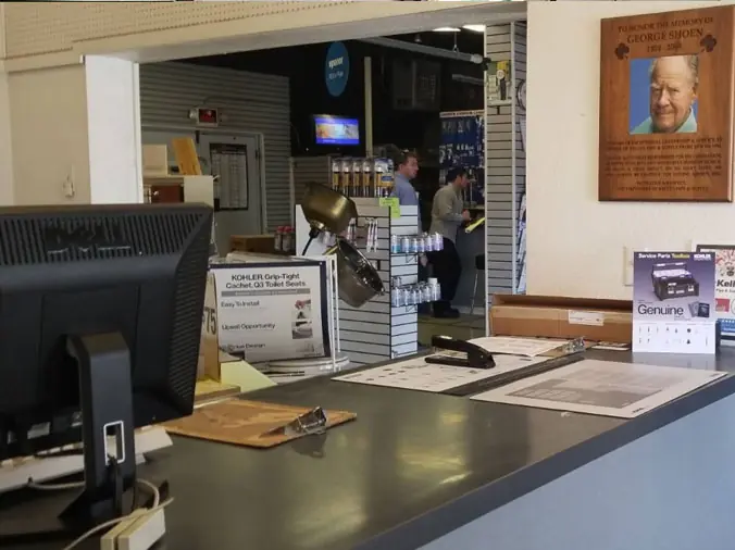 Kelly's Pipe & Supply Las Vegas plumbing service counter